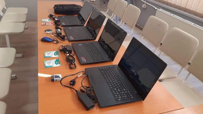 Kapen të dyshuarit për vjedhje në Universitetin e Gjilanit