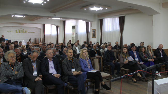 Vetëvendosje në Gjilan plotëson kryesinë