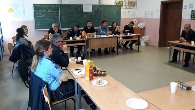 Policia bashkë me Këshillat Lokale të Sigurisë, në shërbim të qytetarëve