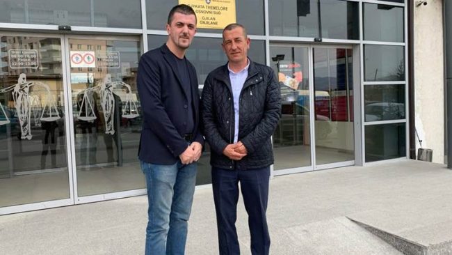 Gjykata Themelore shpall të pafajshëm drejtorët komunal, Naser Korça e Valon Shefkiu