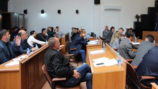 Kuvendi Komunal i Vitisë plotësohet me anëtarët e rinj që dhanë betimin