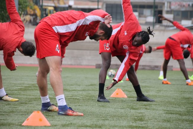 Gjilani nuk ka çfarë humbet, rikthen futbollistët nga Bregu i Fildishtë
