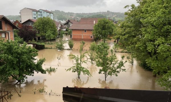 Vërshime të vazhdueshme në Kroaci, Bosnje dhe Serbi