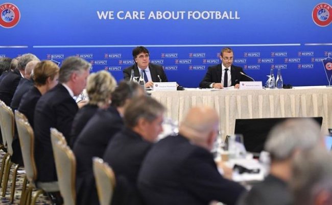 UEFA mbron Kosovën: Asnjë shtet nuk mund t’i mohohjë simbolet kosovare