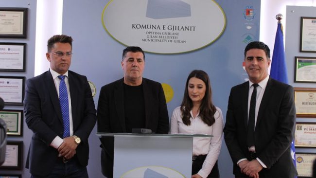AR Katana ndau 110 bursa për studentët e Gjilanit