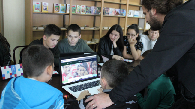 Nxënësit vitias pjesë e projektit “Qytetari Digjital”