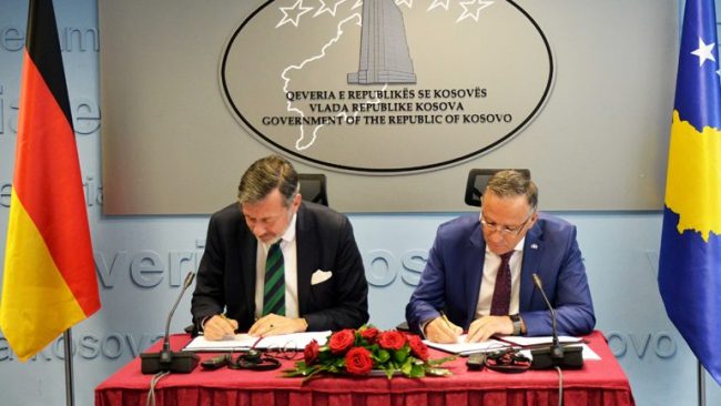 Gjermania mbështet Kosovën me 2 milionë euro për Qeverisjen e Mirë Financiare