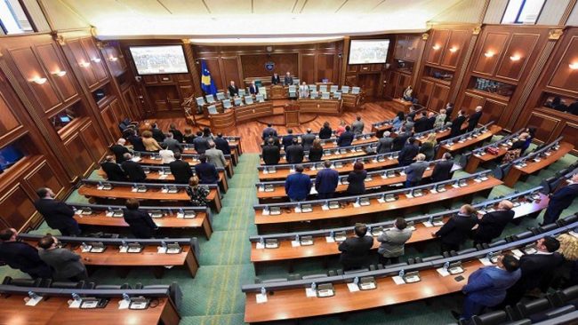 Veseli: Të veprojmë për drejtësinë për gjenocidin serb, e jo vetëm të vajtojmë
