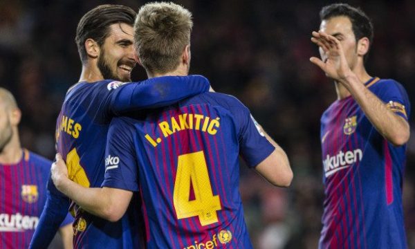 Barcelona shet edhe një lojtar