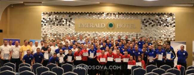 FFK ndan licencat dhe certifikatat për trajnere dhe trajnerë