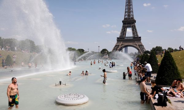 Temperatura ekstreme në Francë, deri në 45 gradë
