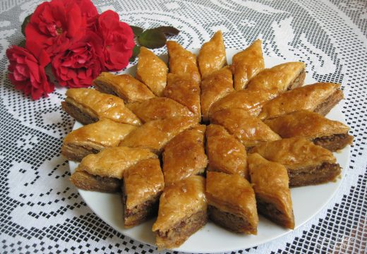 E pëlqeni të gjithë, kjo është historia e bakllavas