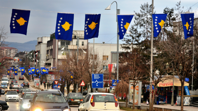 Komuna e Gjilanit kërkon nga bizneset që ta vendosin flamurin e Republikës për Ditët e Çlirimit