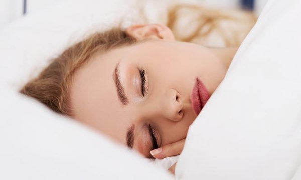 Pasojat e gjumit me grim, mos e përsërisni më!