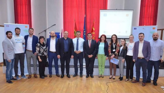 Haziri falënderon BE për mbështetjen në projektin e bashkëpunimit ndërkufitar Gjilan-Kumanovë