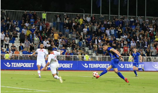 Turqit ankohen për një incident në ndeshjen me Kosovën
