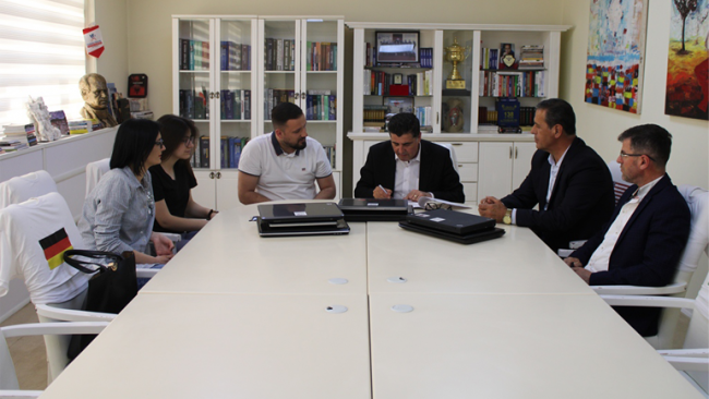 Gjilani pranon 50 laptop nga organizata zvicerane Labdoo