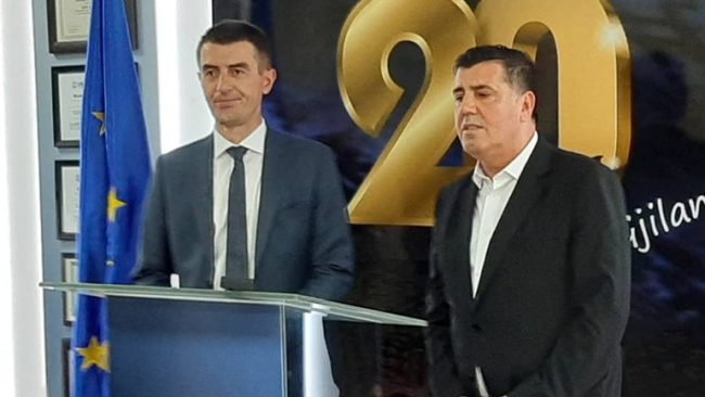 Bisedojnë për zgjidhjen e problemeve të pronave në interes zhvillimor të Gjilanit
