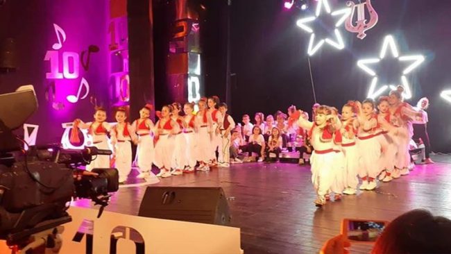 U mbajt edicioni i 10-të jubilar i Festivalit të këngës për fëmijë “LYRA”