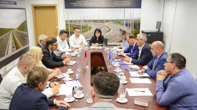 Takohen komisionet teknike për transport tokësor Kosovë – Shqipëri: Masa rigoroze për shkelësit e marrëveshjeve