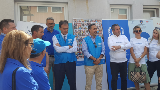 MPB dhe UNHCR takojnë azil-kërkuesit në Qendrën e Azilit