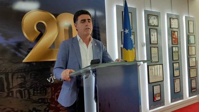 Gagica apelon te nxënësit e Gjilanit që të orientohen në shkolla profesionale