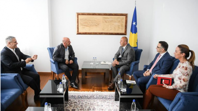 Flasin për hapjen e përkhohshme të pikë kalimit kufitar në Restelicë
