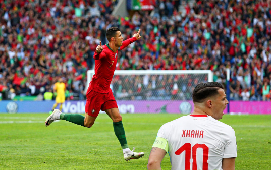 Notat zhgënjyese të Xhakës dhe Shaqirit, Ronaldo 10!