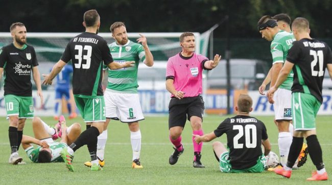 Vazhdojnë premiat për futbollistët e Feronikelit
