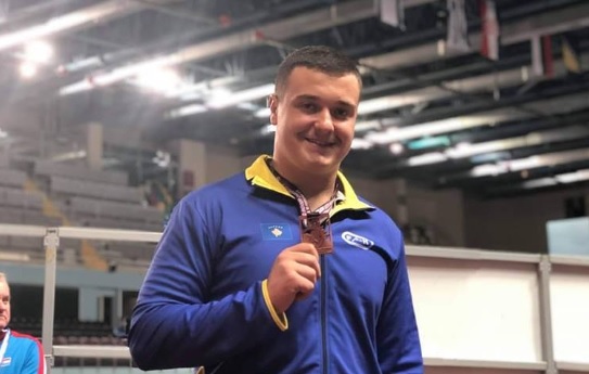 Muhamet Ramadani fiton medaljen e artë në “Kampionatin Ballkanik” U18