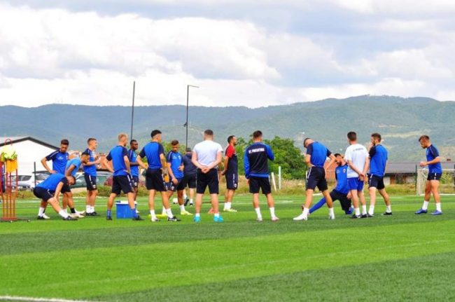Kf.Prishtina miqësore me Fc.Shkupi në stadiumin “Fadil Vokrri”