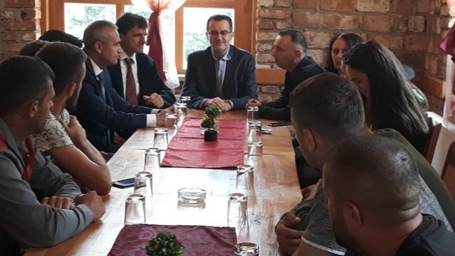 PD: Thyhet “miti” i liderit, Agani në Muqibabë!