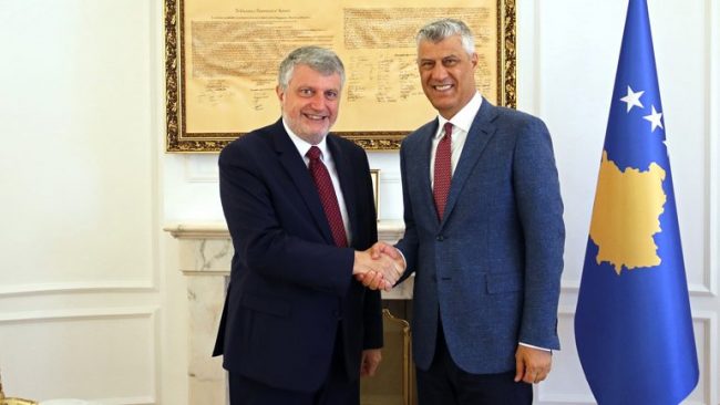 Presidenti Thaçi priti në takim lamtumirës ambasadorin francez Didier Chabert