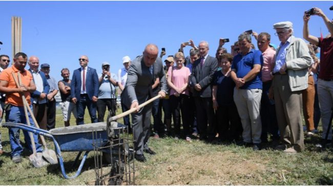 Haradinaj: Popullit sot i duhet përmasa e vendosmërisë së heroit si Adem Demaçi
