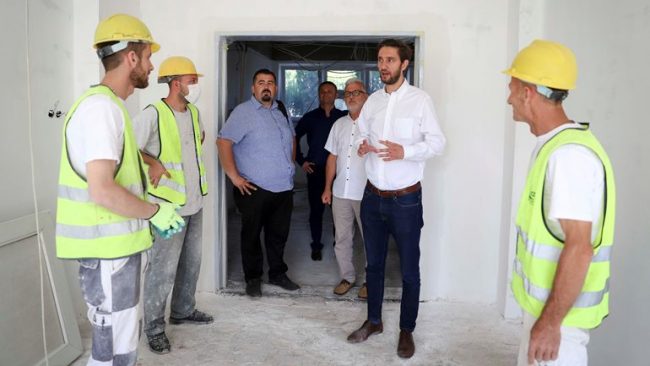 Ismaili: Spitali i Gjilanit ka pasur nevojë për investime