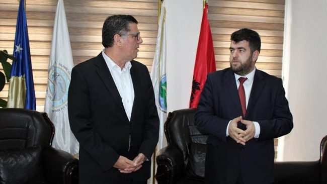 Haziri uron Bashkësinë Islame dhe qytetarët për festën e Kurban Bajramit