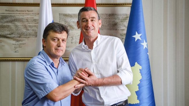 Shqiptar Demaçi prej sot bëhet pjesë e Partisë Demokratike të Kosovës