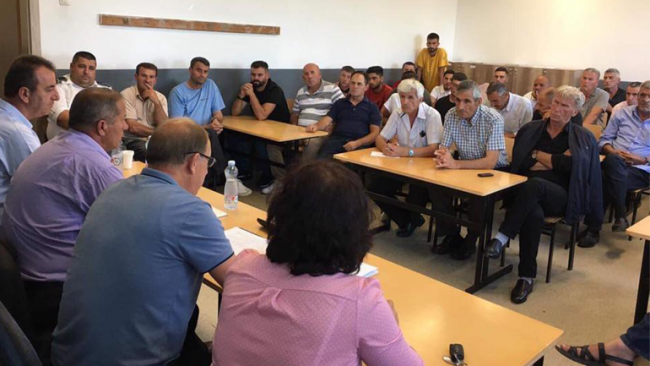 Diskutime publike për planifikimin e buxhetit komunal në Vërban e Smirë