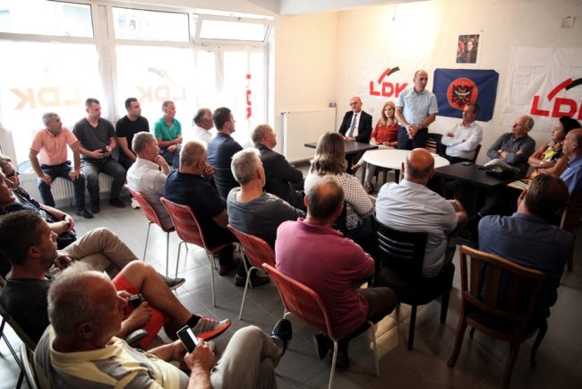 Nënshtabi i LDK’së në Dheu i Bardhë: Kosova e ka shansin historik të kthehet në binarë të drejtë
