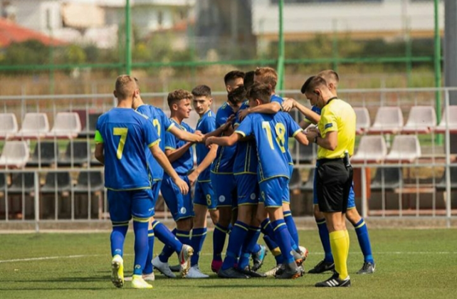 Kosova U15 shënon fitoren e dytë në turneun e UEFA-s, mposht bindshëm Estoninë