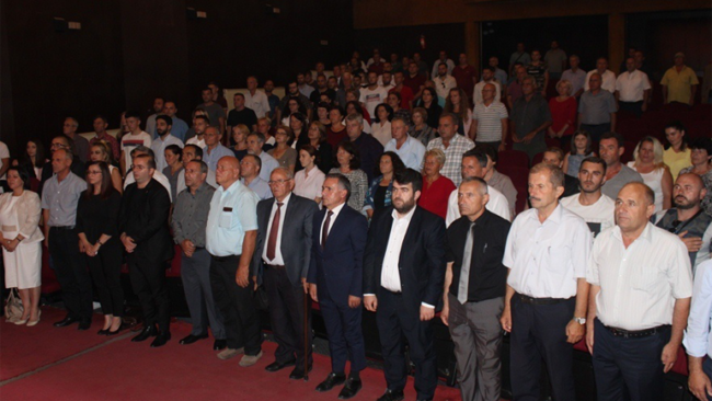 Kurteshi Emini: Emrat e dëshmorëve të kombit do të jenë të ngritur përjetë në piedestalet më të larta