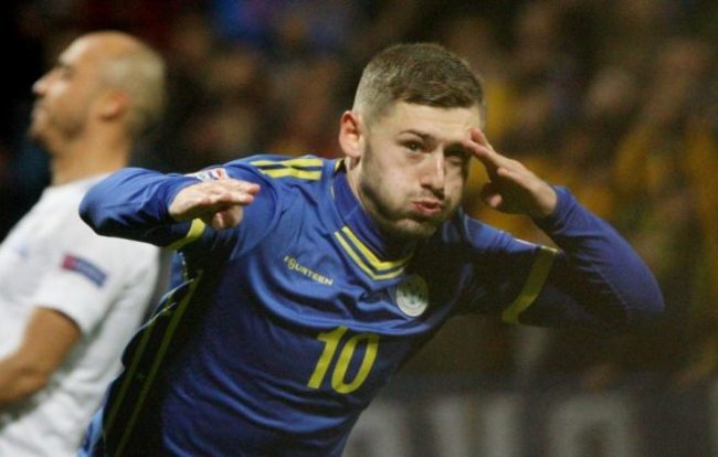 Zeneli motivon shokët para ndeshjes Kosovë – Çeki