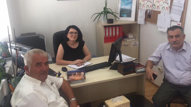 Drejtoresha Emini priti në takim përfaqësuesit e Sindikatës së Arsimit dhe të Këshillit të Prindërve