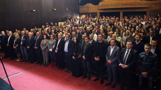 LDK e Gjilanit nis fushatën me tubim madhështor me strukturat