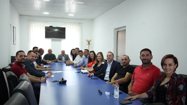 Asamblistët e LDK së Gjilanit unik në mbështetje të Vjosa Osmanit dhe kandidatëve për deputetë