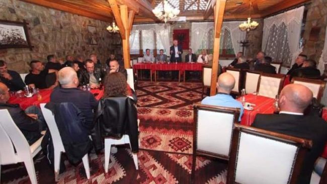 Kandidatët për deputetë, Isa Agushi dhe Izmi Zeka kanë takuar veteranët e UÇK-së