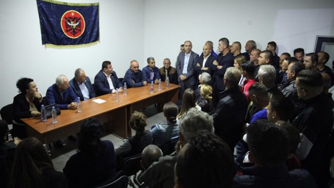 Velekinca e Mulla Idriz Gjilanit konfirmon mobizilimin e madh në mbështetje të Vjosës dhe listës së LDK’së