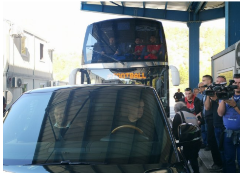 Policia e Kosovës ndalon ekipin e Crvena Zvezdës të futet në Kosovë