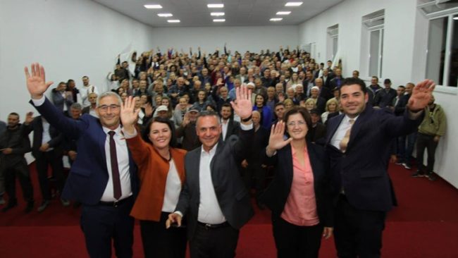 AAK-PSD: Duhet të mendohet për salla më të mëdha, sonte e vogël ishte në Përlepnicë