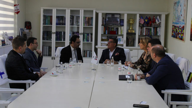 Shqyrtojnë mundësitë e bashkëpunimit në zhvillim ekonomik, arsim, shëndetësi dhe resorë të tjerë